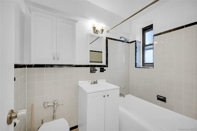 $225,000 | 95 Sedgwick Avenue, Unit 6C, Yonkers, NY 10705