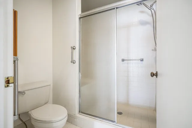 $2,500 | 10910 Lakemore Lane, Unit 201, Boca Raton, FL 33498