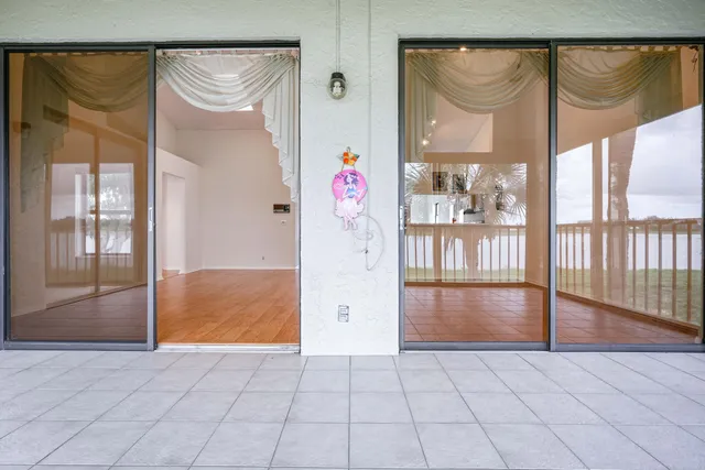 $2,500 | 10910 Lakemore Lane, Unit 201, Boca Raton, FL 33498