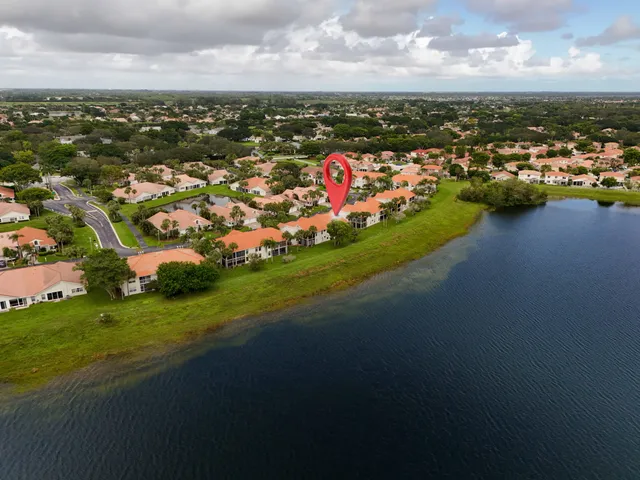 $2,500 | 10910 Lakemore Lane, Unit 201, Boca Raton, FL 33498