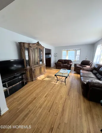 $3,500 | 33 Parker Road, West Long Branch, NJ 07764