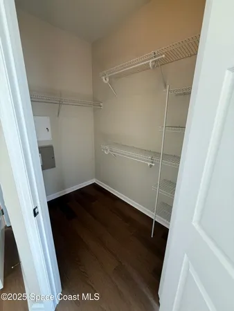 a view of walk in closet