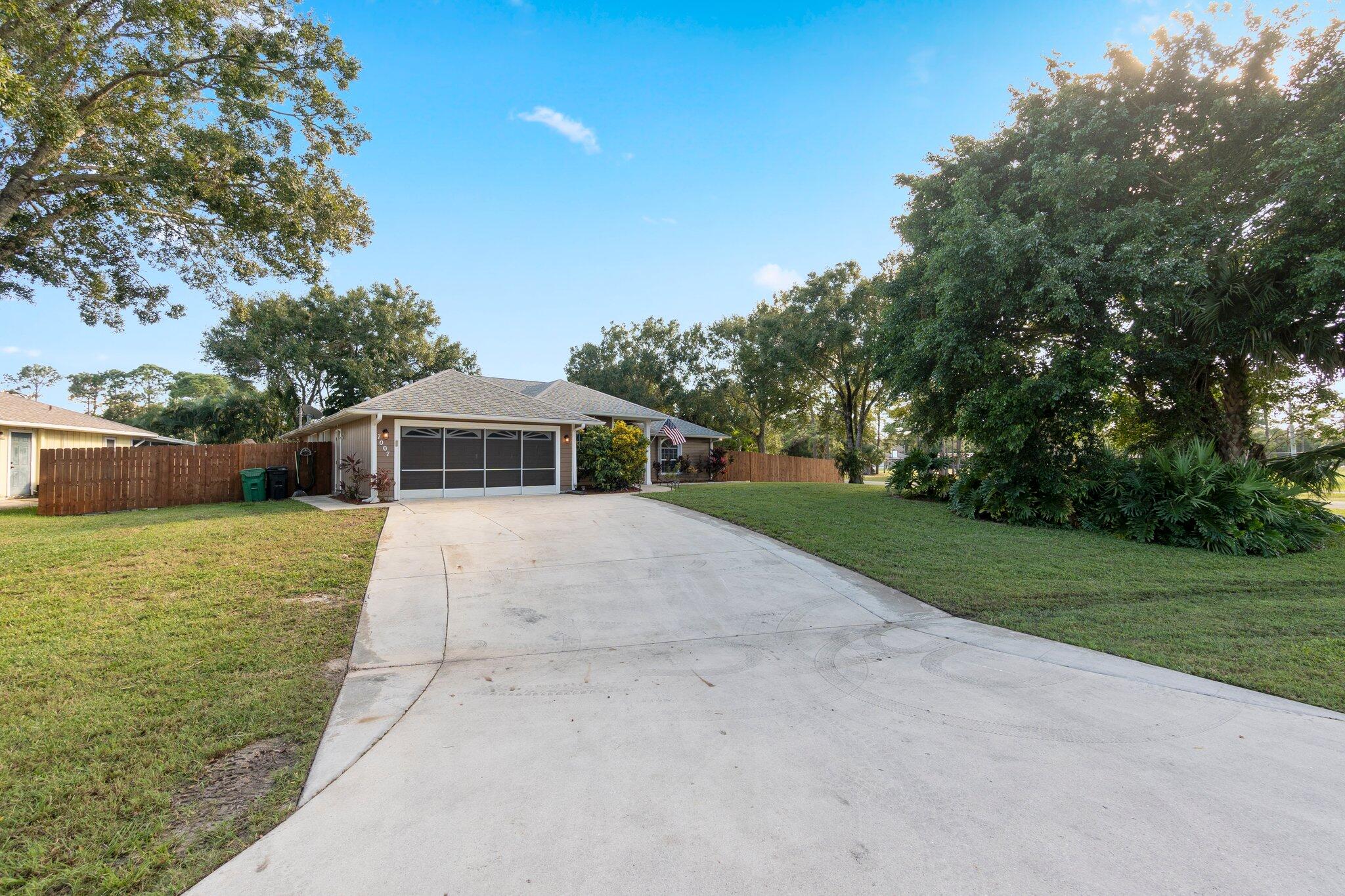 7007 Bayard Road Fort Pierce, FL 34951 - Photo 35 of 42 36-web-or-mls-DSC03570