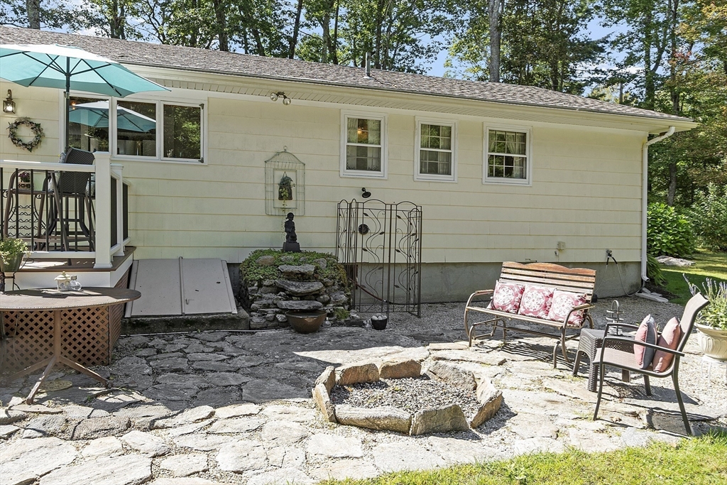 25 Old Coach Road Barre, MA 01005 - Photo 28 of 41