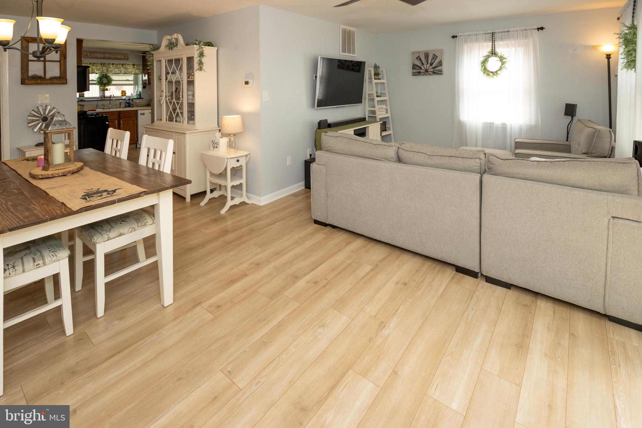 123 Cove Road Mantua, NJ 08051 - Photo 12 of 31