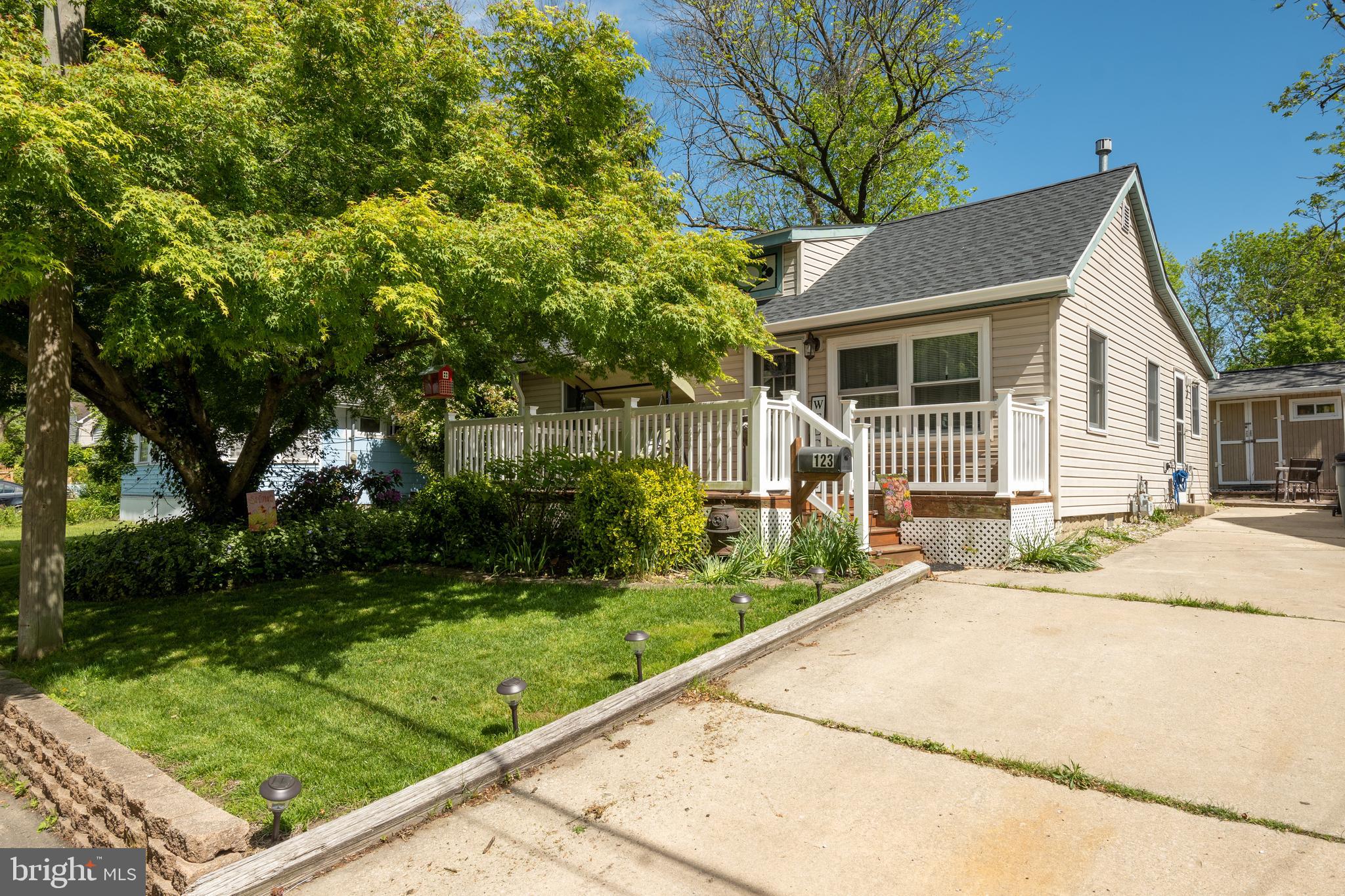 123 Cove Road Mantua, NJ 08051 - Photo 3 of 31