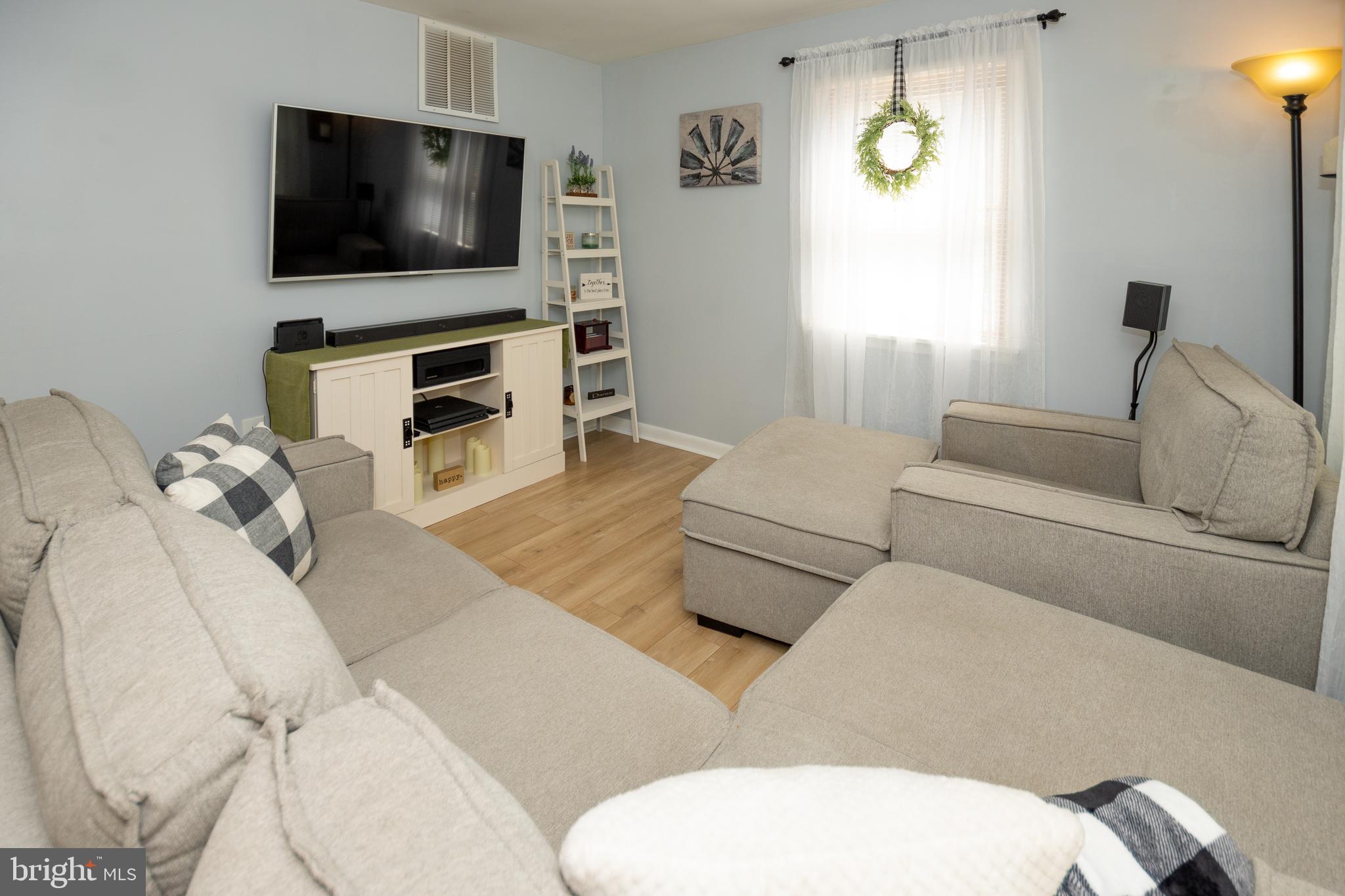 123 Cove Road Mantua, NJ 08051 - Photo 7 of 31