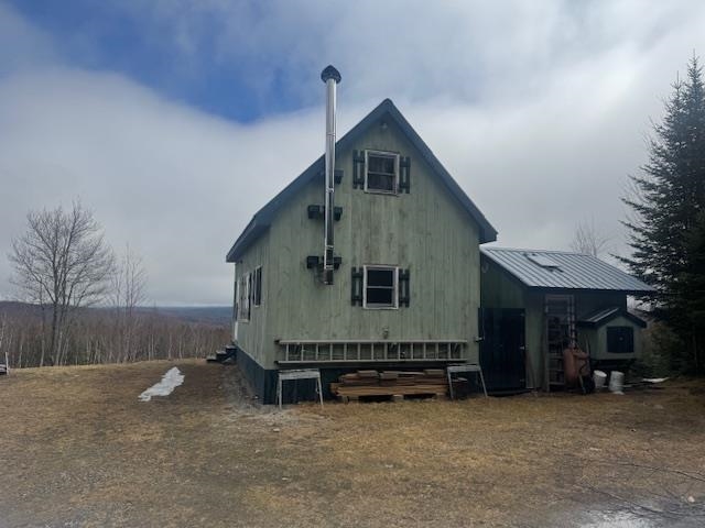 639 Pinnacle Road Newark, VT 05871 - Photo 3 of 38