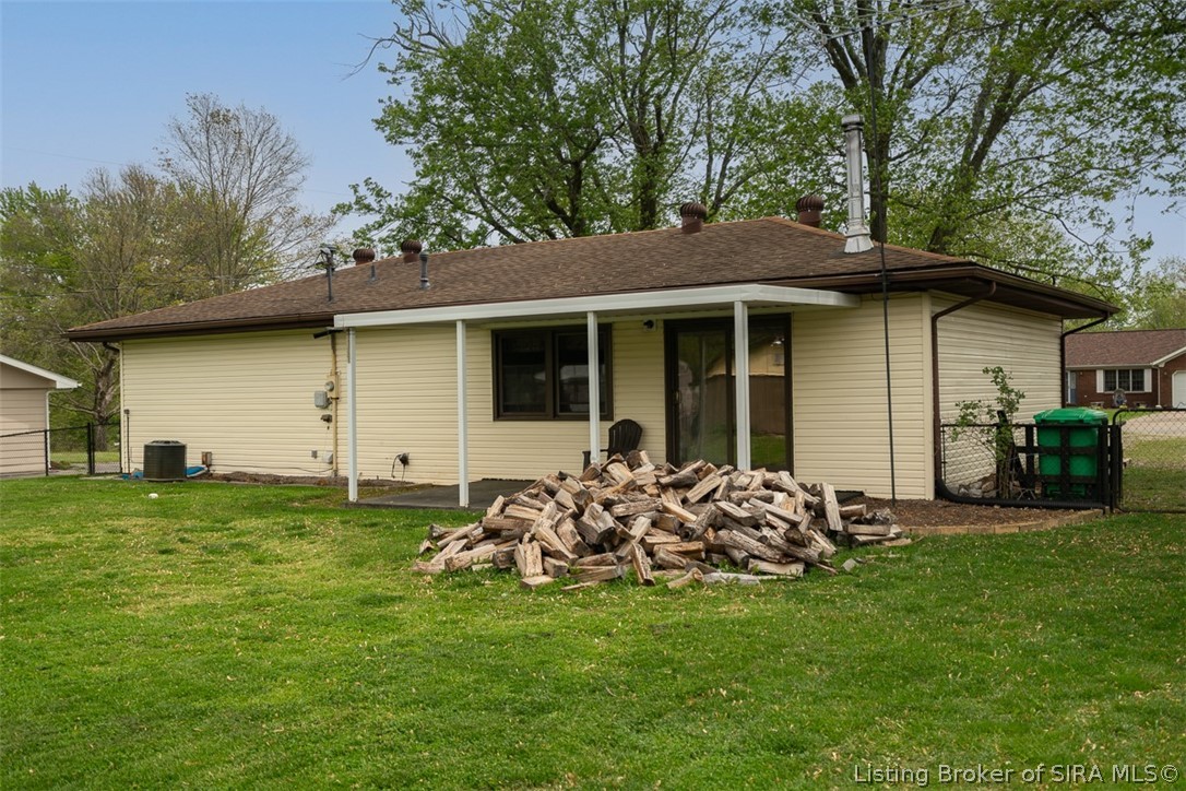7814 Frank Ott Road Georgetown, IN 47122 - Photo 7 of 49