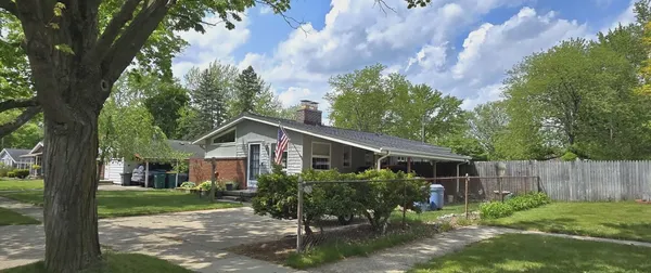 $169,900 | 811 Thomas Street, Flushing, MI 48433
