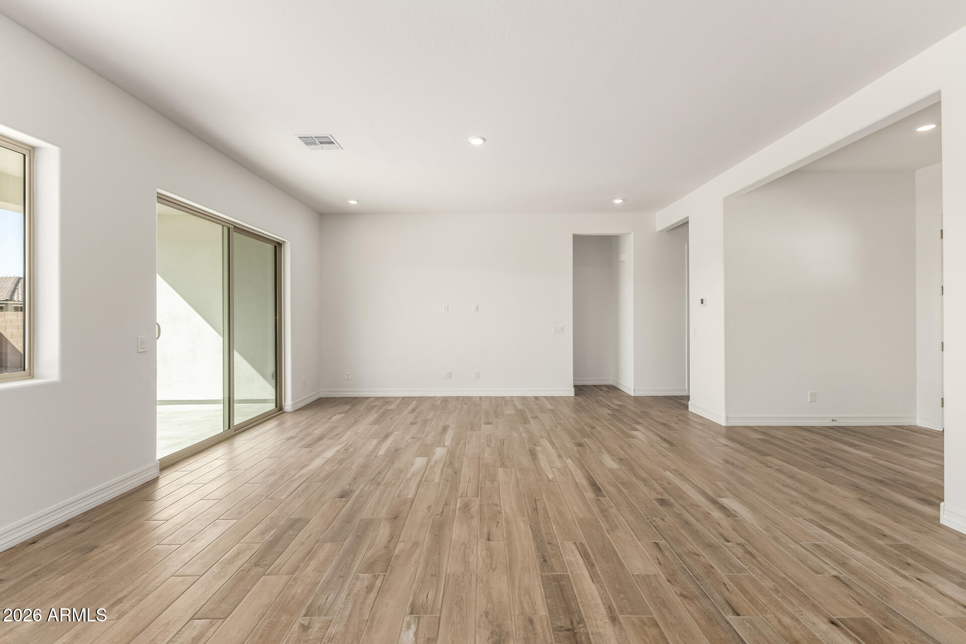 18575 West Sapium Way Goodyear, AZ 85338 - Photo 20 of 100 14 - Sapium 18575