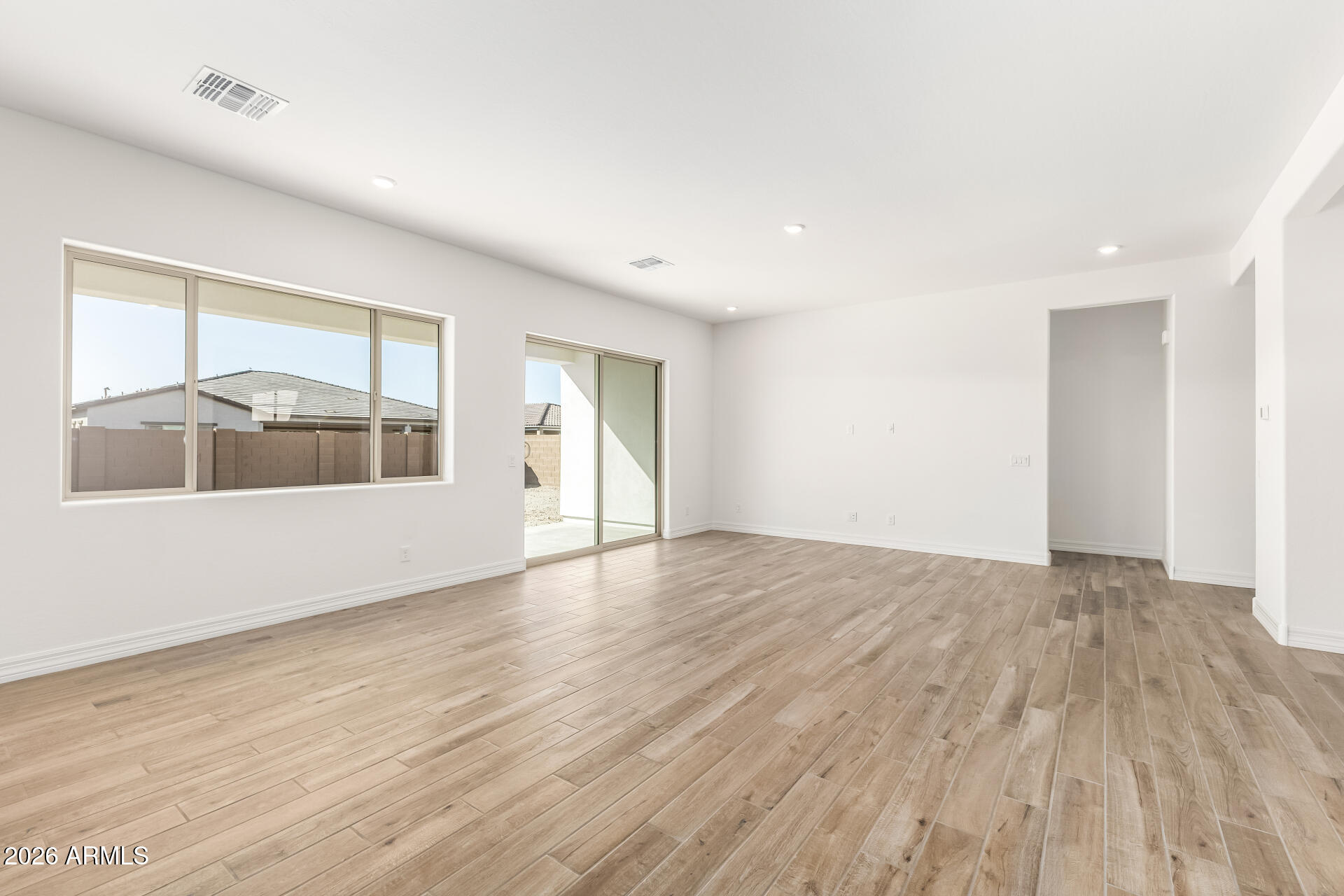 18575 West Sapium Way Goodyear, AZ 85338 - Photo 25 of 100 22 - Sapium 18575