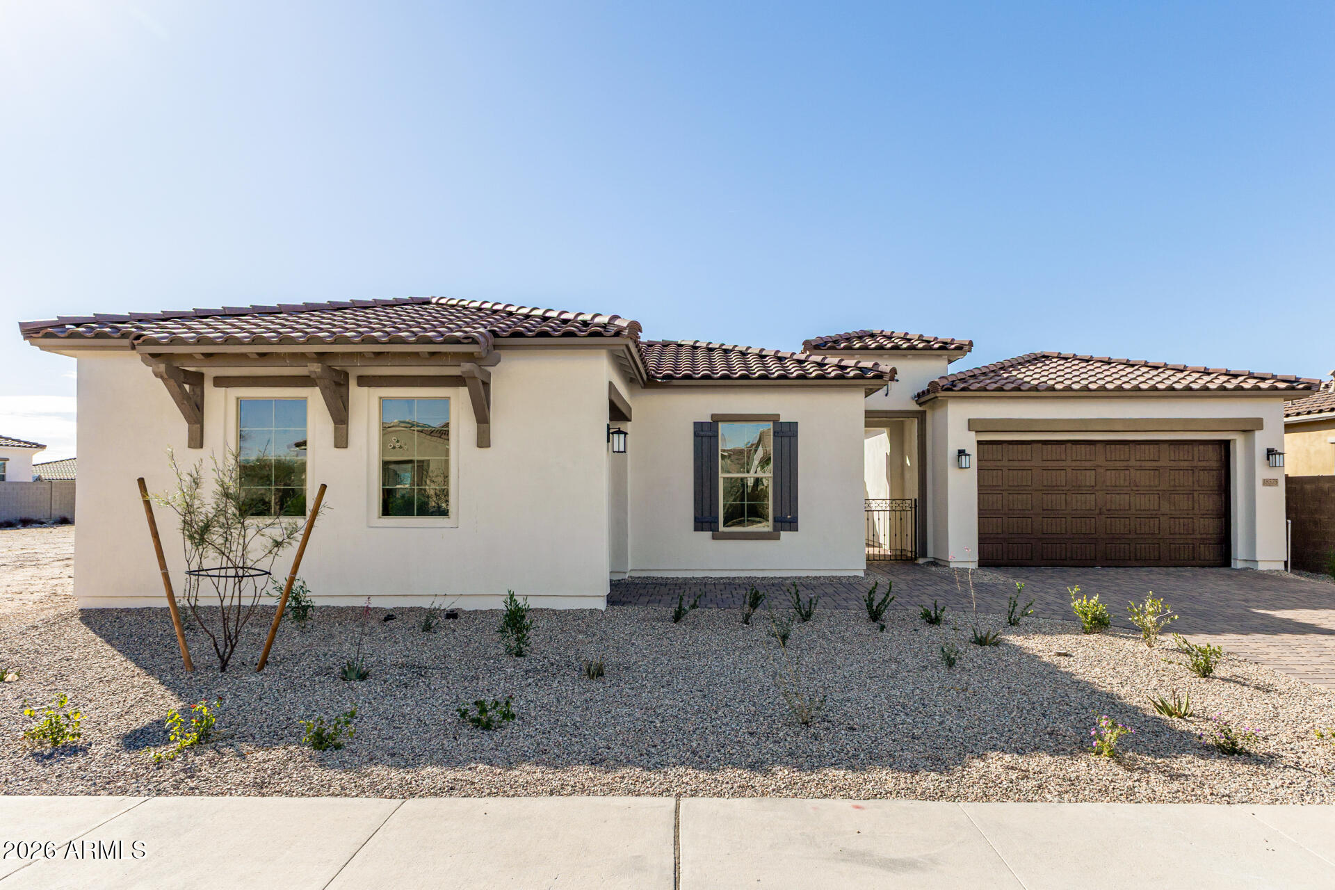 18575 West Sapium Way Goodyear, AZ 85338 - Photo 4 of 100 02 - Sapium 18575