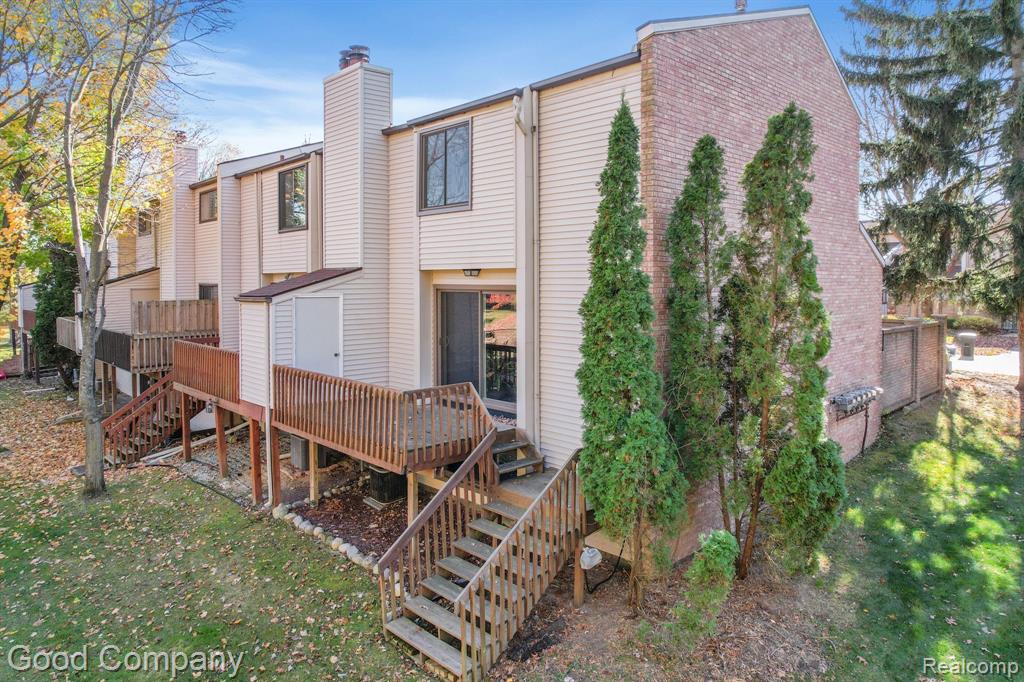 1068 Willow Grove Court Rochester, MI 48307 - Photo 6 of 45