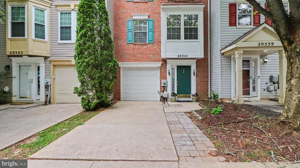 $2,800 | 20541 Golf Course Drive, Unit 306, Germantown, MD 20874