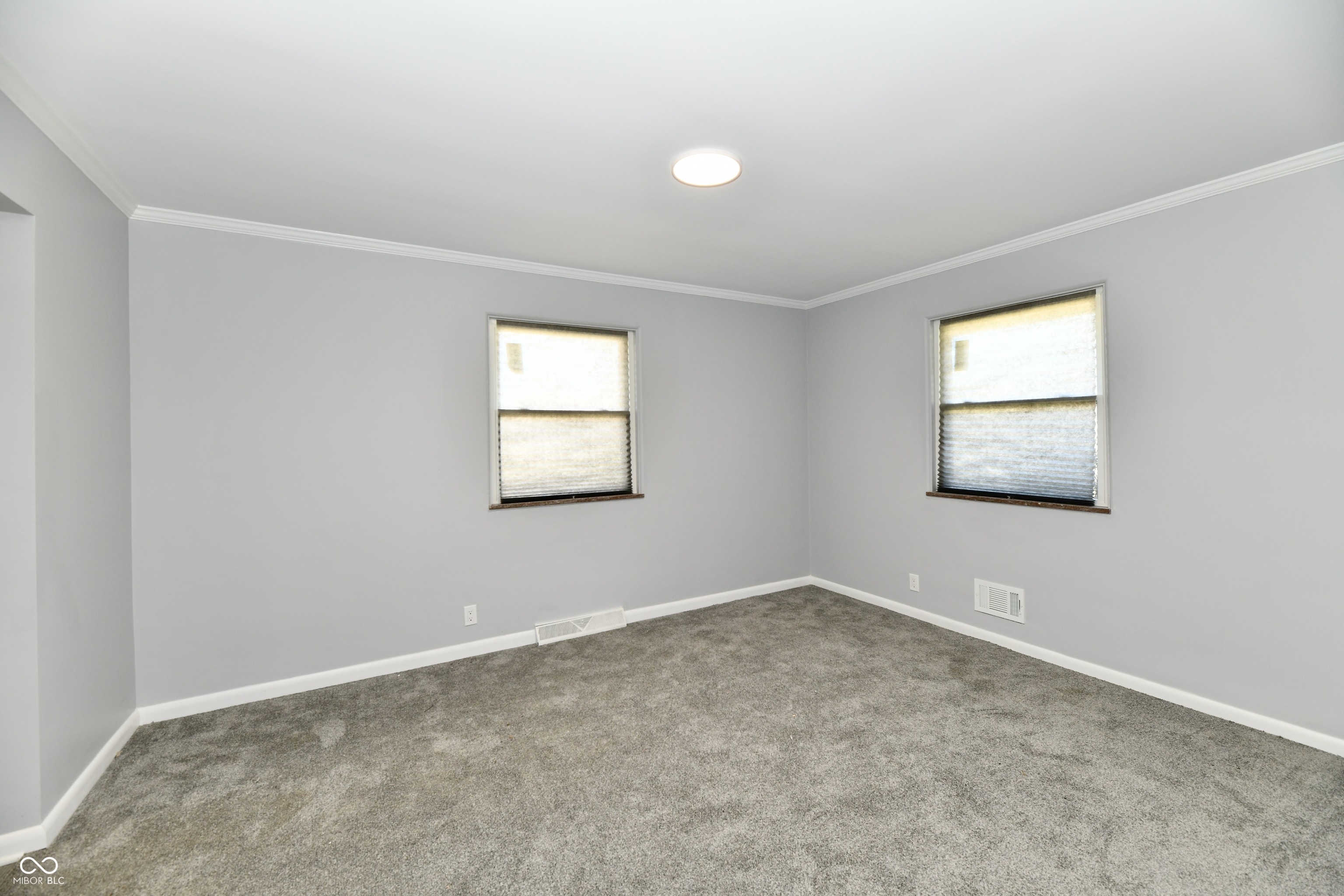 5101 Dickson Road Indianapolis, IN 46226 - Photo 24 of 35