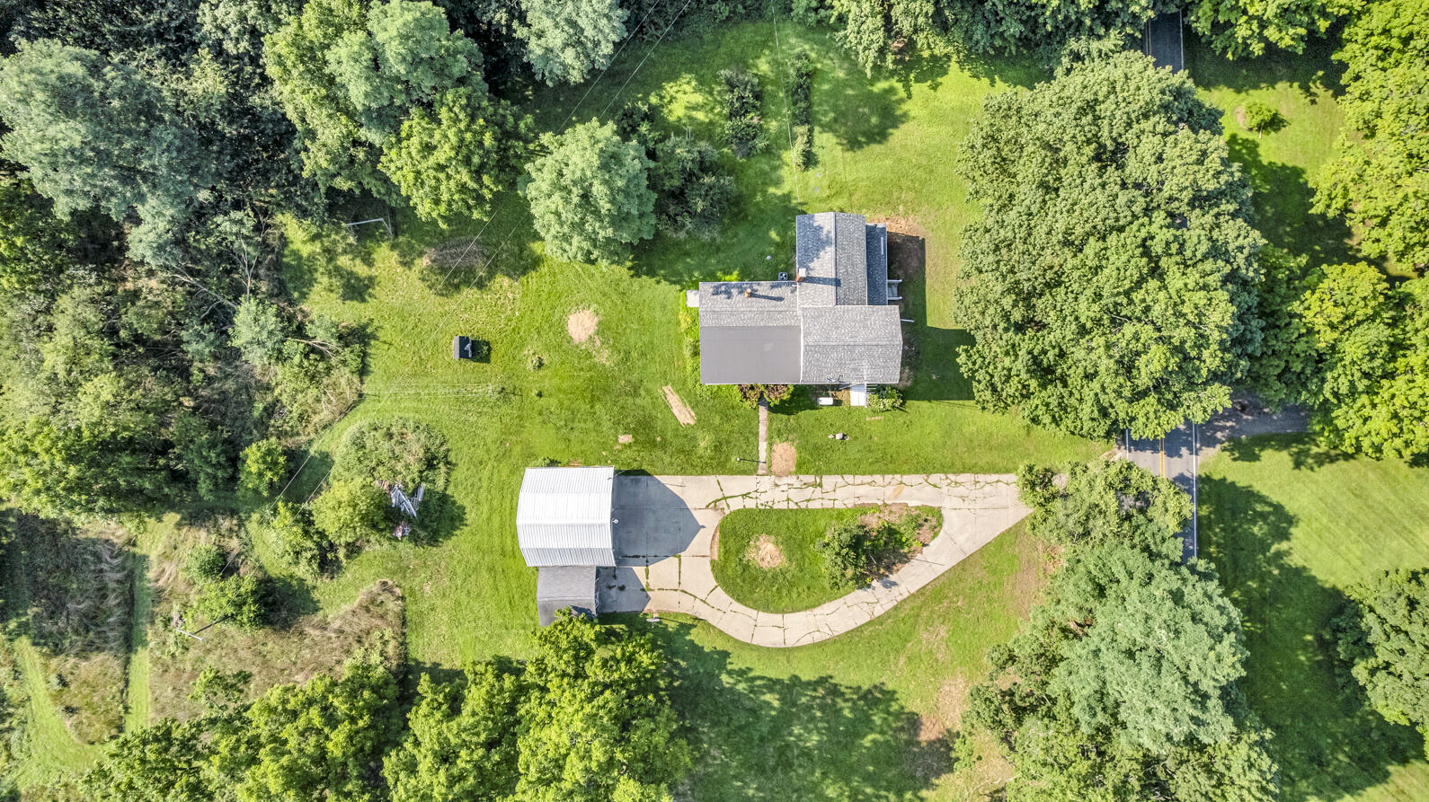 3573 North Dearing Road Parma, MI 49269 - Photo 2 of 54 DJI_0640