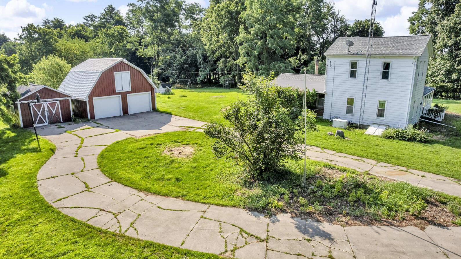 3573 North Dearing Road Parma, MI 49269 - Photo 38 of 54 DJI_0641