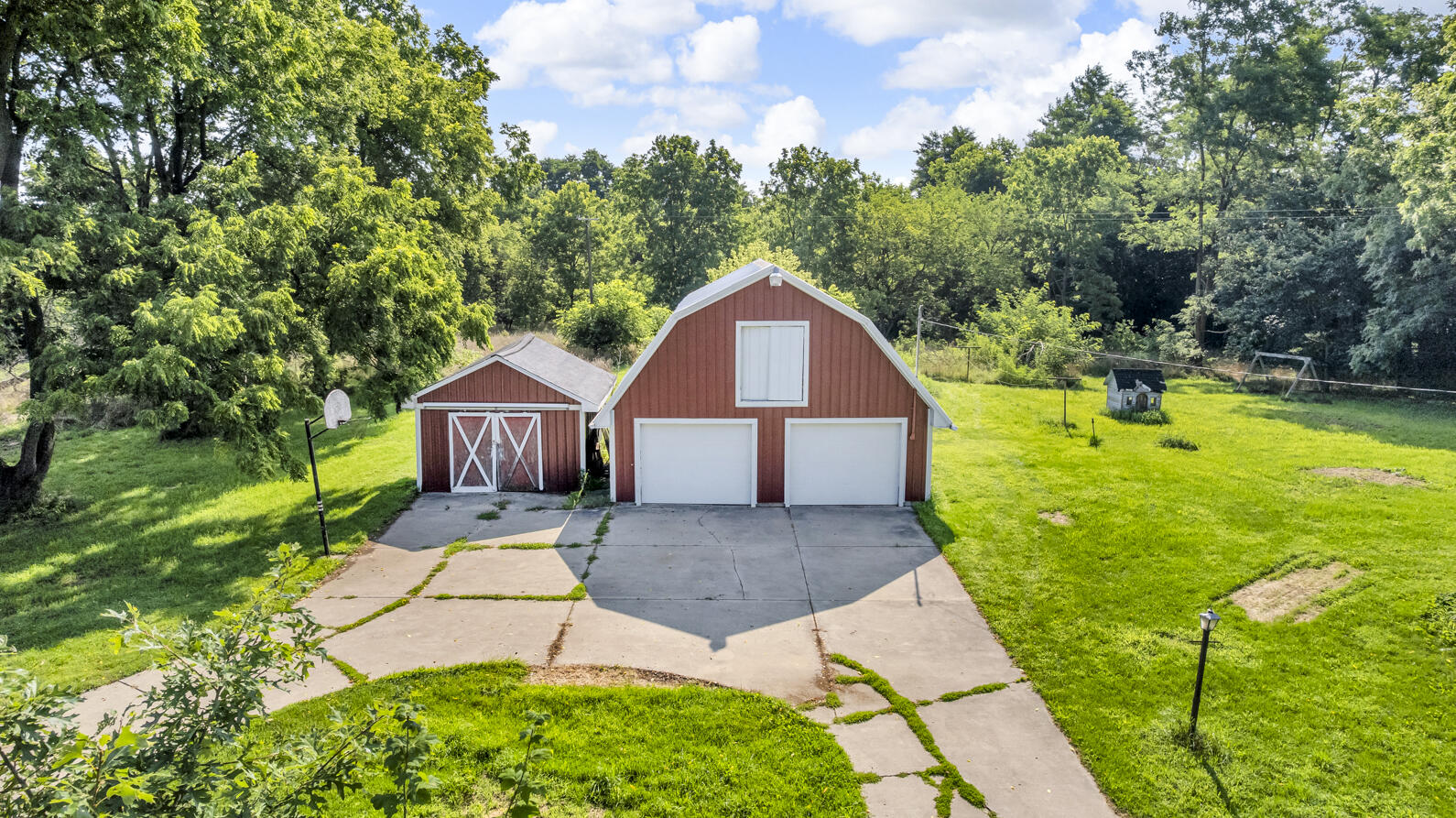 3573 North Dearing Road Parma, MI 49269 - Photo 5 of 54 DJI_0646