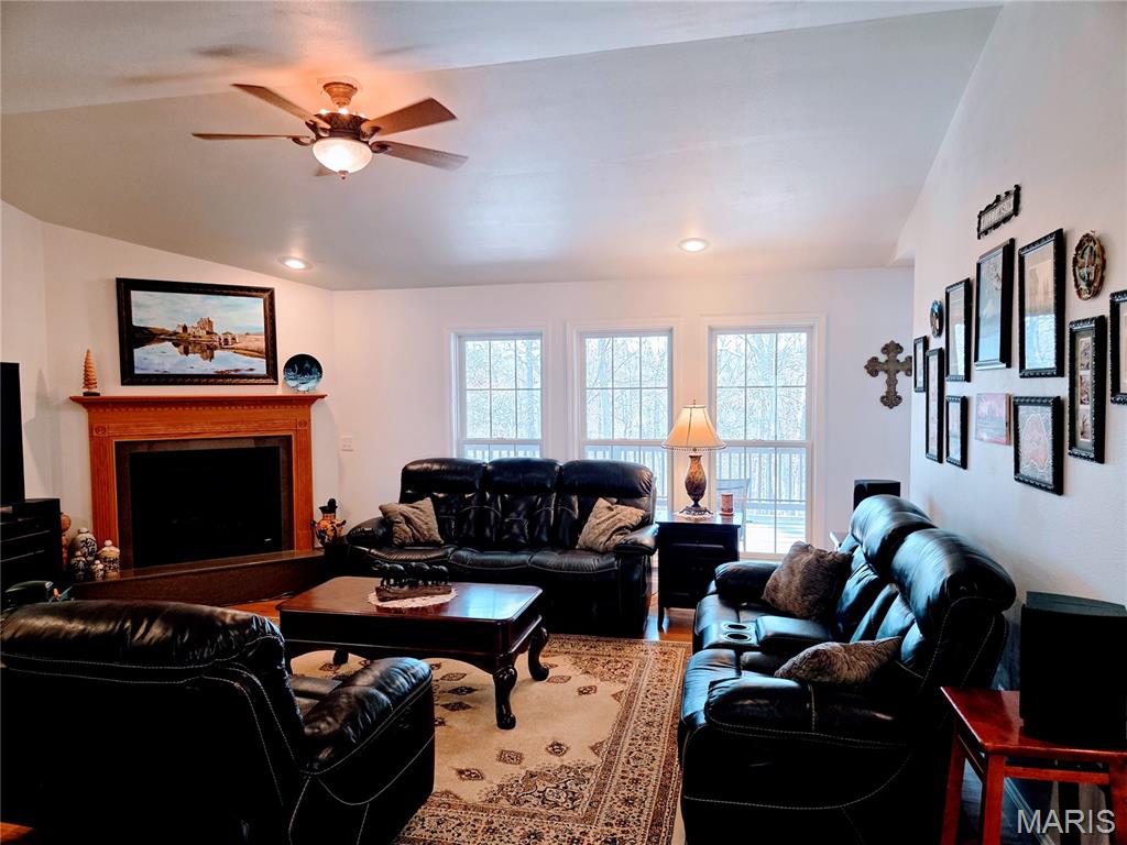 10535 Limestone Lane Rolla, MO 65401 - Photo 26 of 74