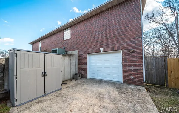 $585,000 | 10535 Limestone Lane, Rolla, MO 65401
