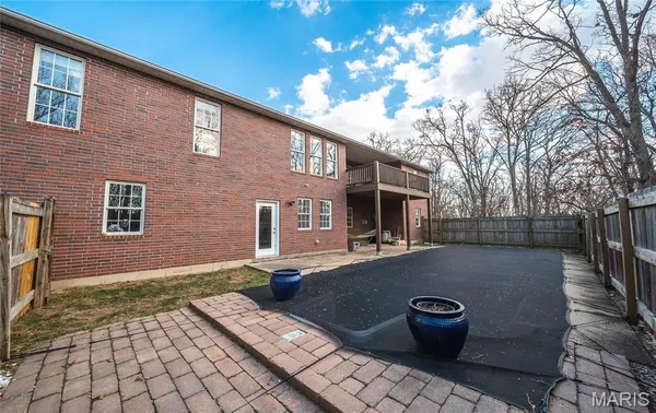 $585,000 | 10535 Limestone Lane, Rolla, MO 65401