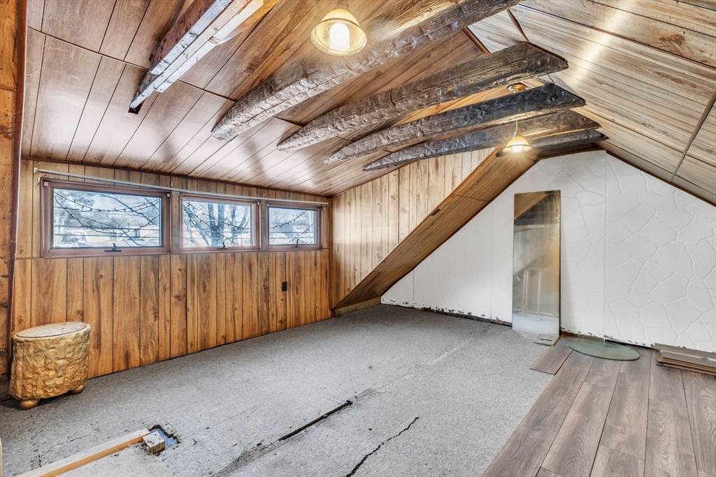 69 Silas Street Springfield, MA 01109 - Photo 24 of 36