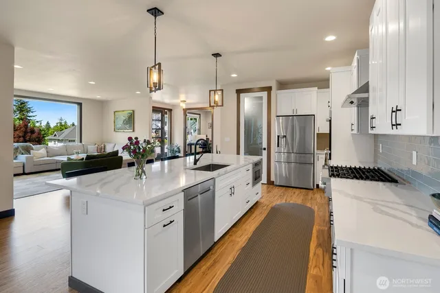 $839,950 | 1048 Malvern Hills Drive, Camano Island, WA 98282