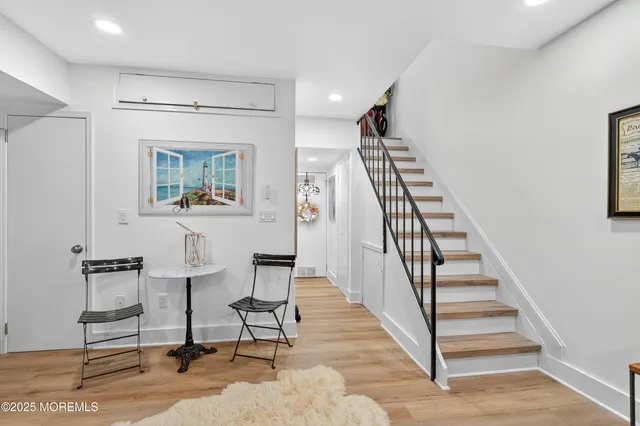 a view of entryway and workspace