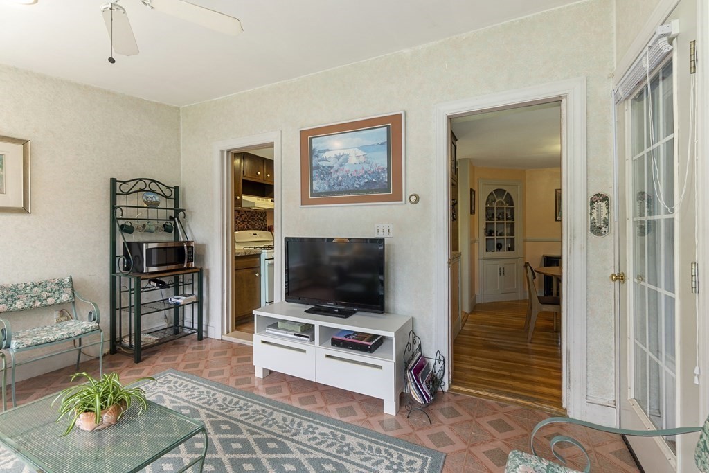 4 Virginia Road Andover, MA 01810 - Photo 16 of 34 Gallery Image 16