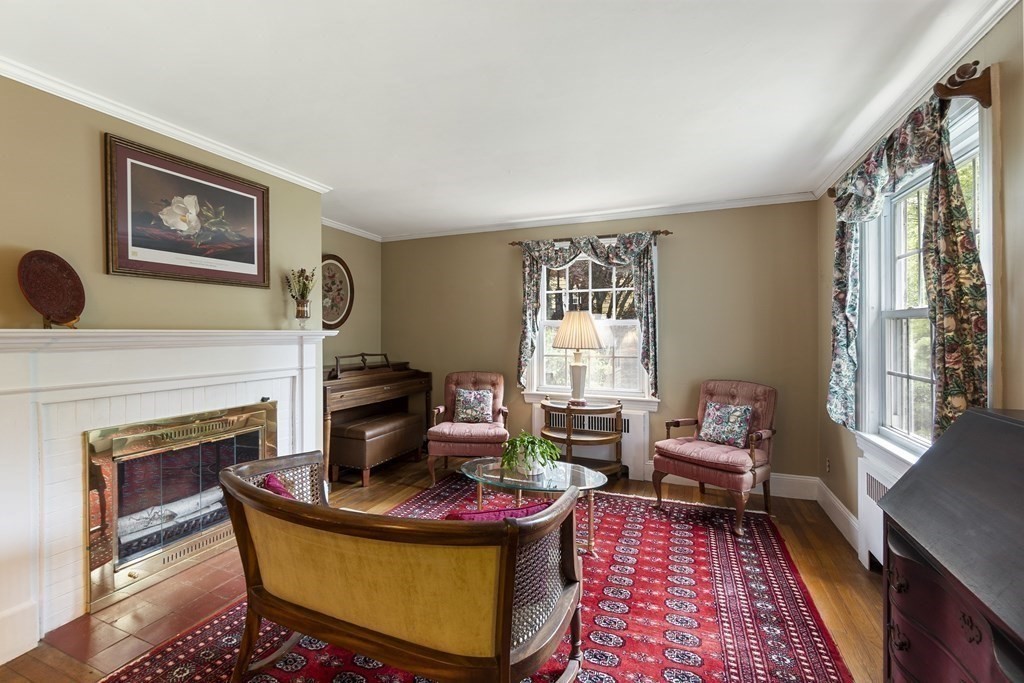 4 Virginia Road Andover, MA 01810 - Photo 5 of 34 Gallery Image 5