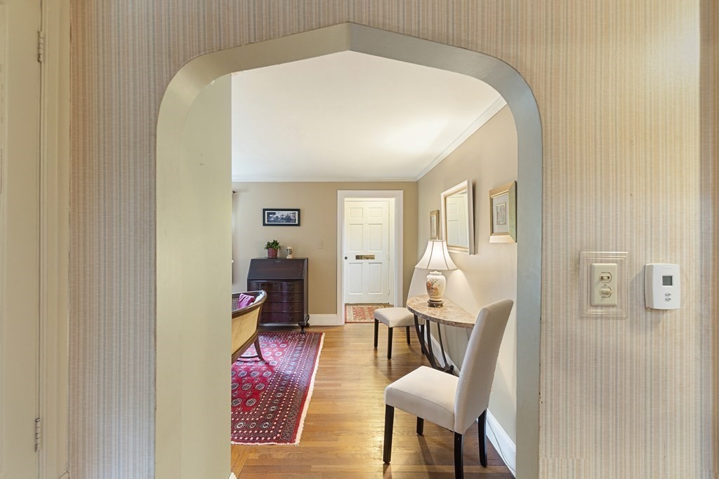 4 Virginia Road Andover, MA 01810 - Photo 6 of 34 Gallery Image 6