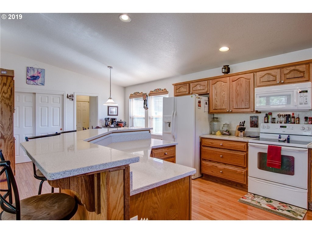 1066 South Military Road Winlock, WA 98596 - Photo 13 of 25