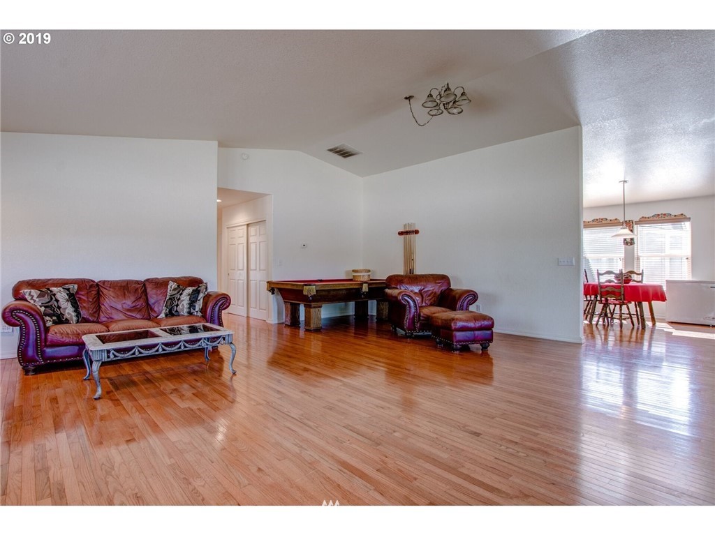 1066 South Military Road Winlock, WA 98596 - Photo 8 of 25