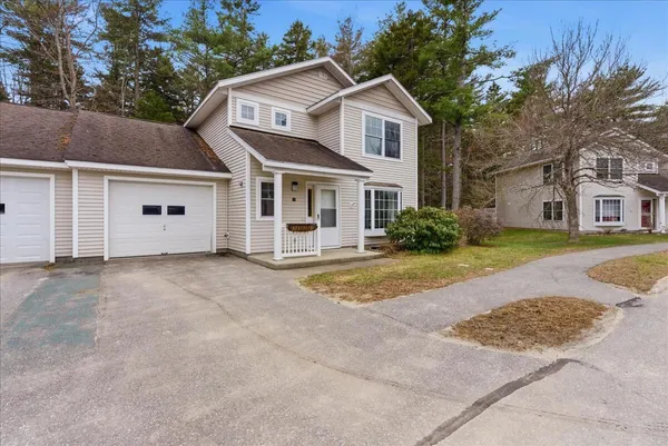 $379,900 | 18 Beaver Pond Road, Unit 18, Brunswick, ME 04011