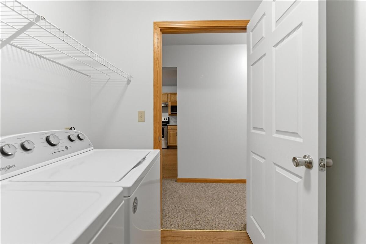18 Beaver Pond Road, Unit 18 Brunswick, ME 04011 - Photo 23 of 62 23-interior_laundry-2