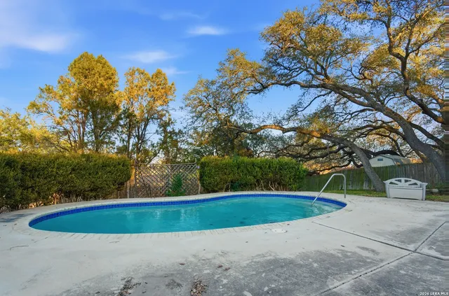 $280,000 | 13914 Oak Meadows, Universal City, TX 78148