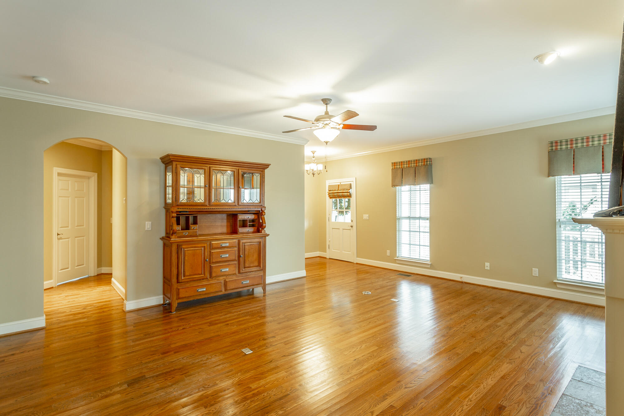 1046 Restoration Drive Chattanooga, TN 37421 - Photo 24 of 61 Living