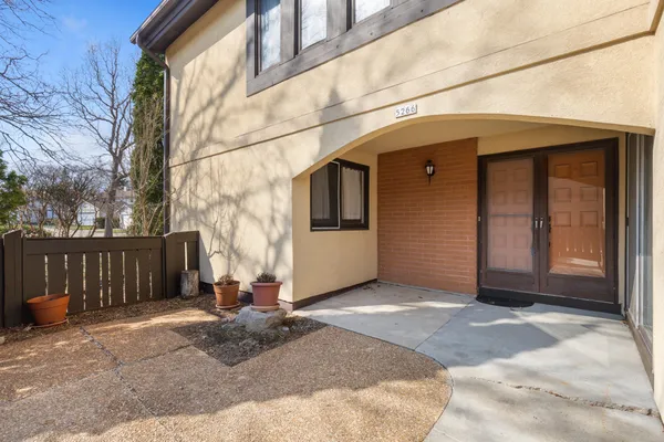 $259,900 | 5266 Somerset Lane South, Greenfield, WI 53221