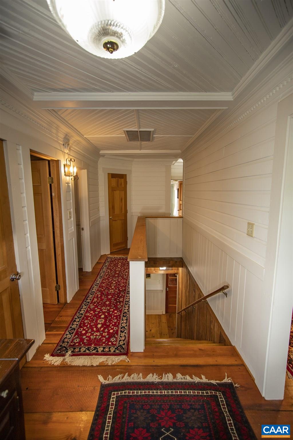 145 Turkey Way Amherst, VA 24521 - Photo 13 of 39 a view of entryway