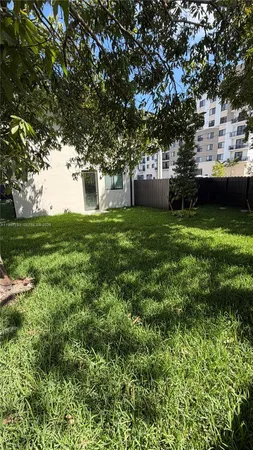 $5,500 | 102 Pl Sw 18340, Miami, FL 33157