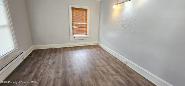 $1,100 | 1319 Washburn Street, Unit 1, Scranton, PA 18504