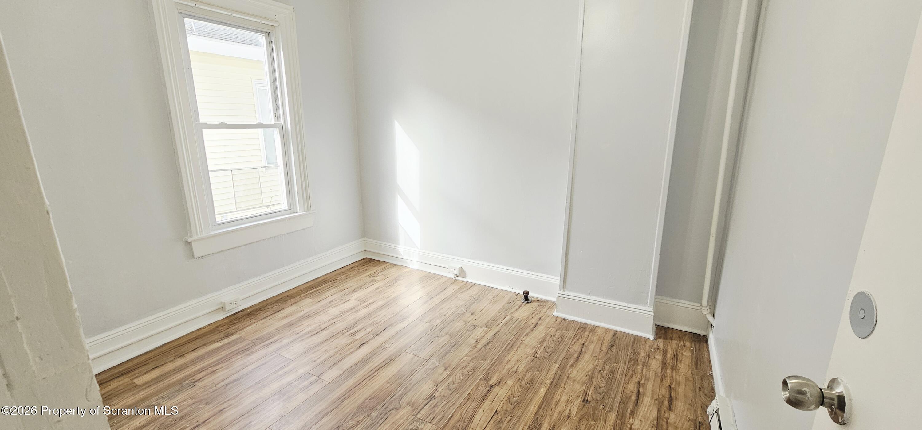 1319 Washburn Street, Unit 1 Scranton, PA 18504 - Photo 5 of 8 1000261774