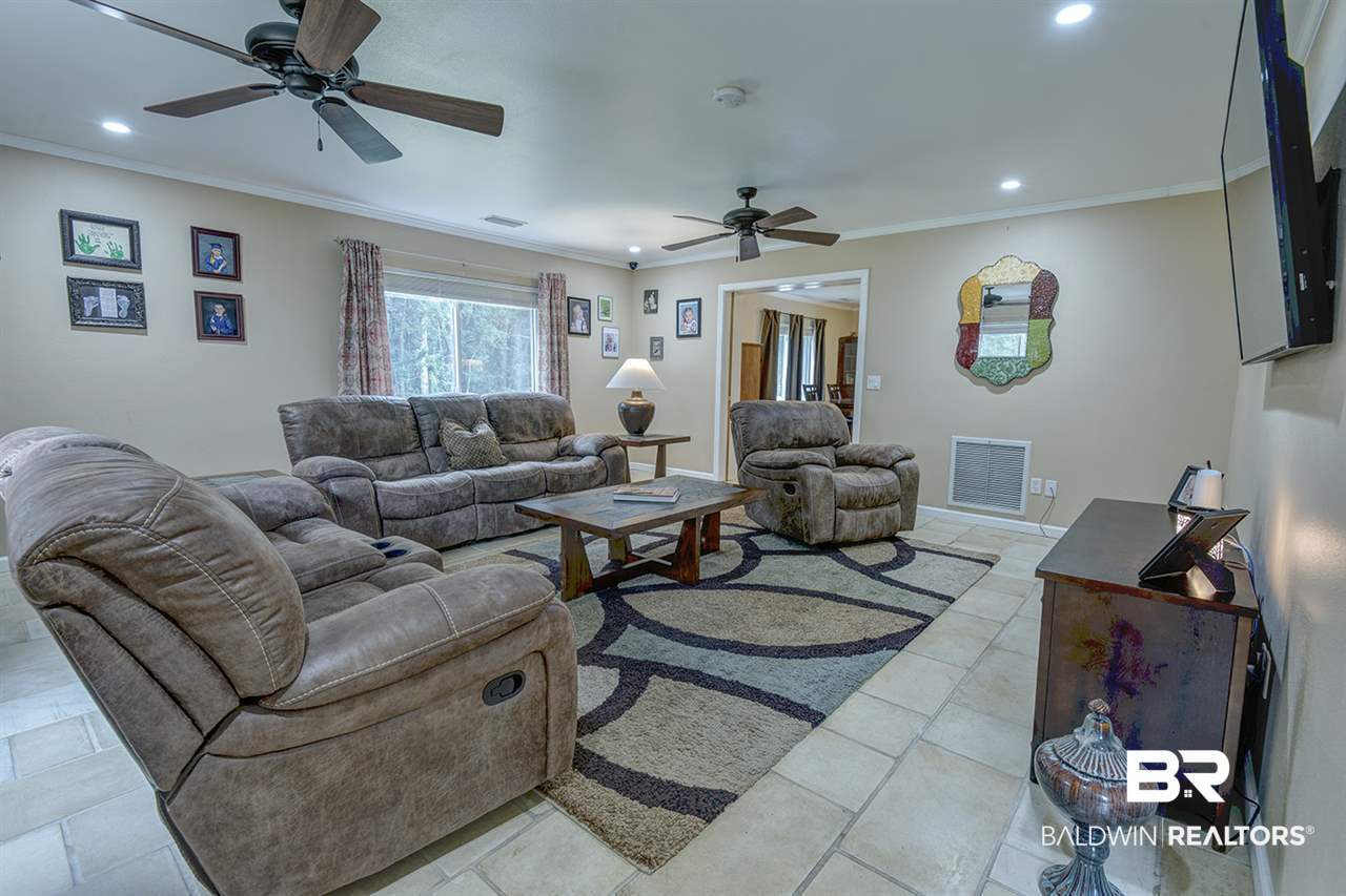 315 South Beech Street Foley, AL 36535 - Photo 3 of 25