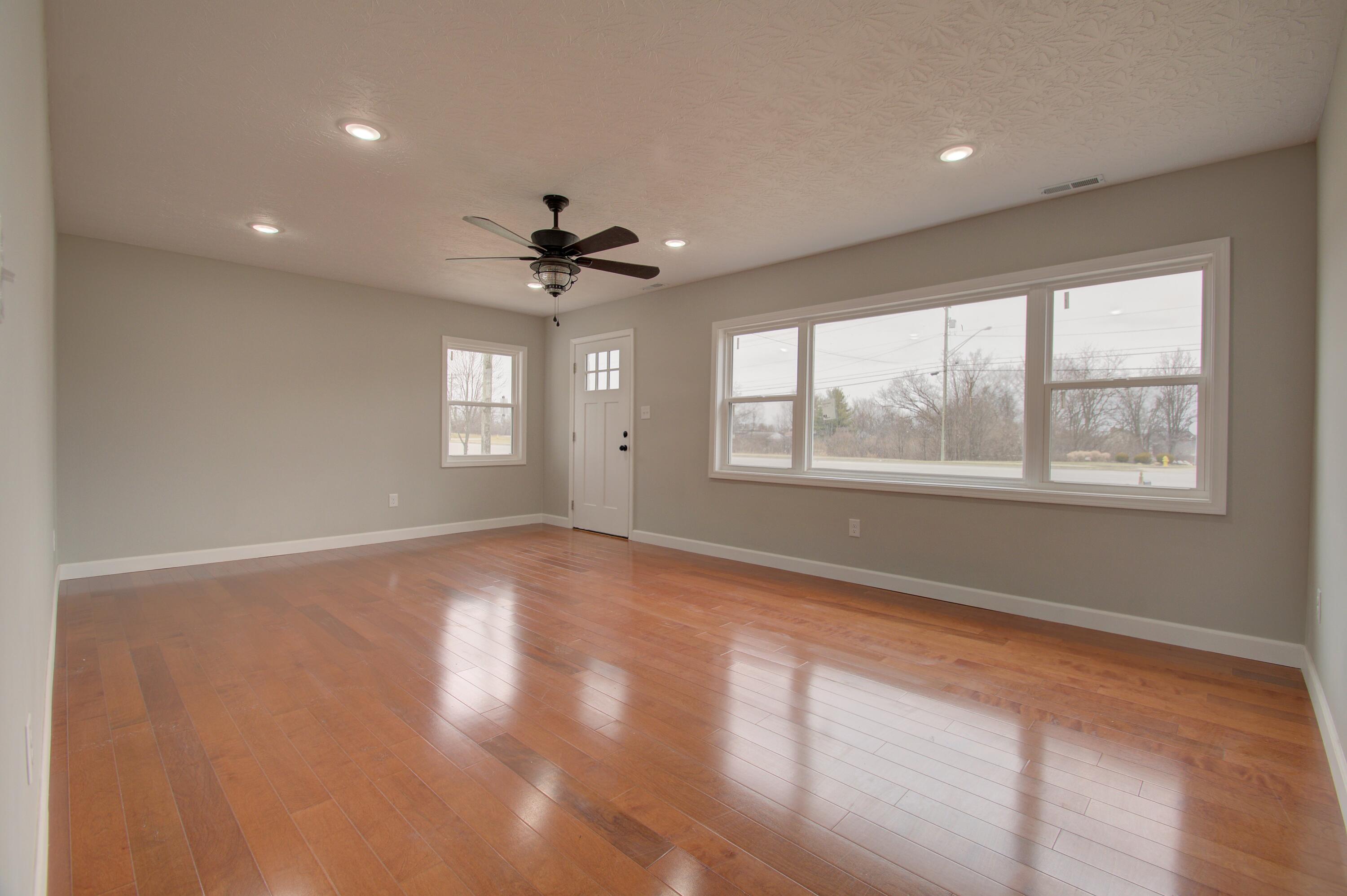 5873 Taylor Mill Road Covington, KY 41015 - Photo 4 of 25 Gallery Image 4