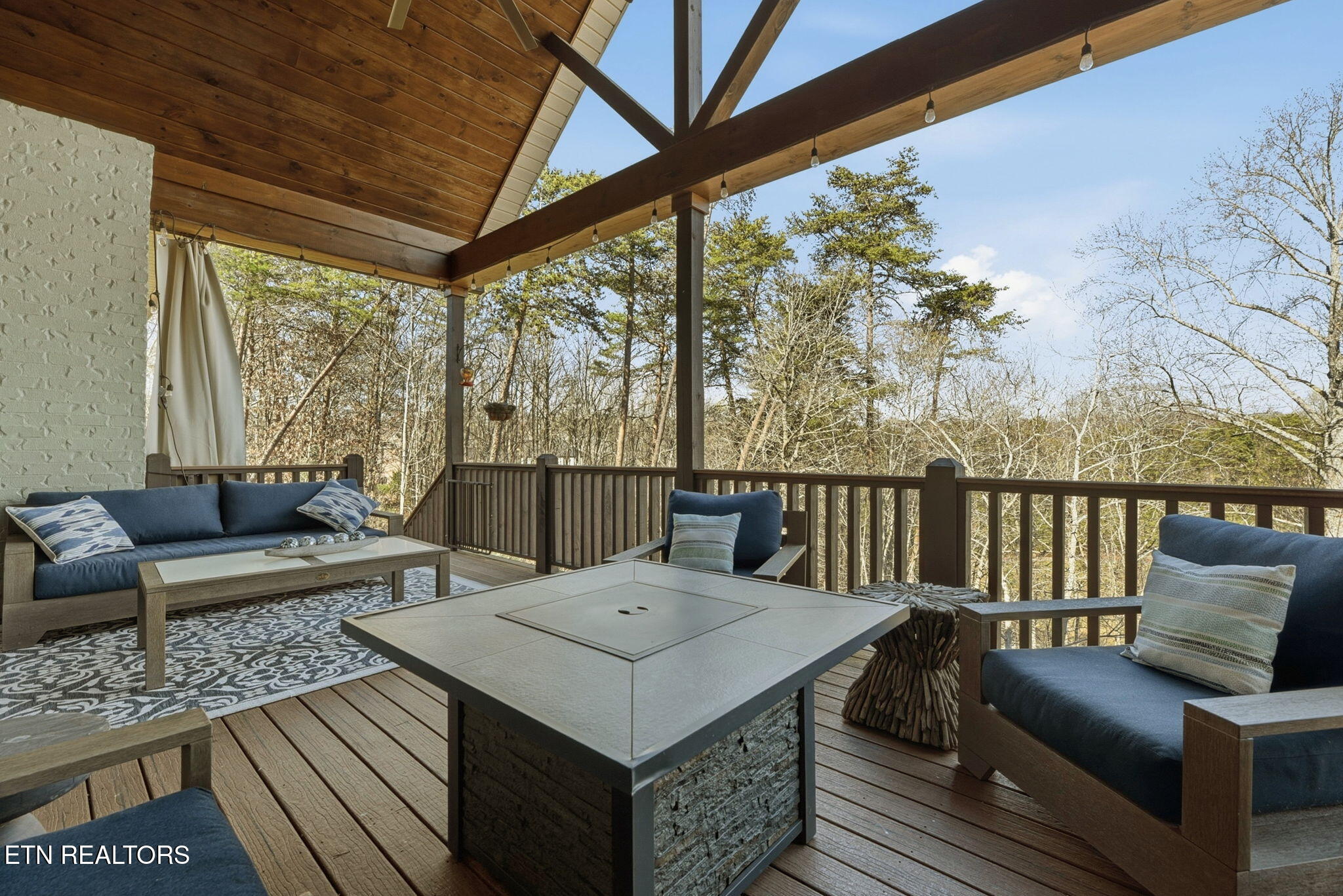 2328 Mystic Ridge Road Knoxville, TN 37922 - Photo 41 of 47 53-web-or-mls-e342974d-a3c4-4556-b0fd-16