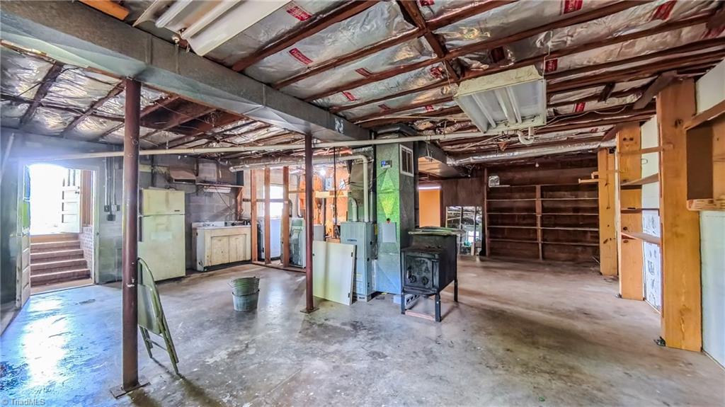 368 Shady Grove Road Eden, NC 27288 - Photo 28 of 32 Gallery Image 28