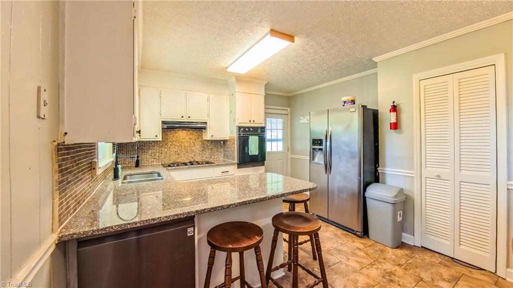 368 Shady Grove Road Eden, NC 27288 - Photo 10 of 32 Gallery Image 10