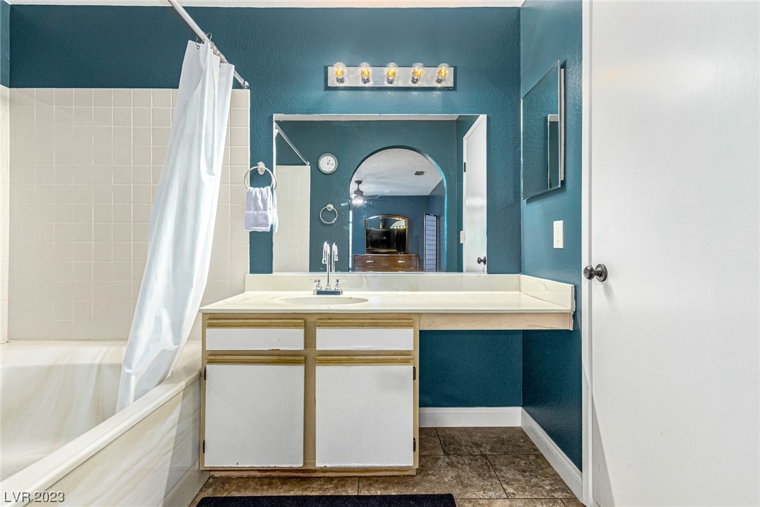 2200 South Fort Apache Road, Unit 2131 Las Vegas, NV 89117 - Photo 15 of 34