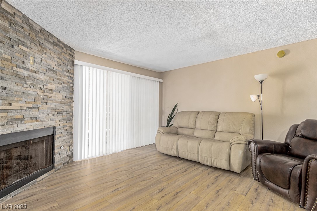 2200 South Fort Apache Road, Unit 2131 Las Vegas, NV 89117 - Photo 3 of 34